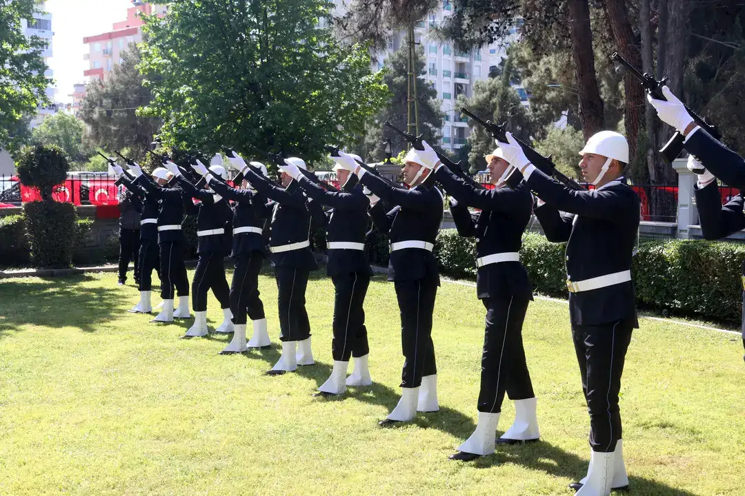 Türk Polis Teşkilatı 181 Yaşında: Antalya'da Görkemli Tören 6